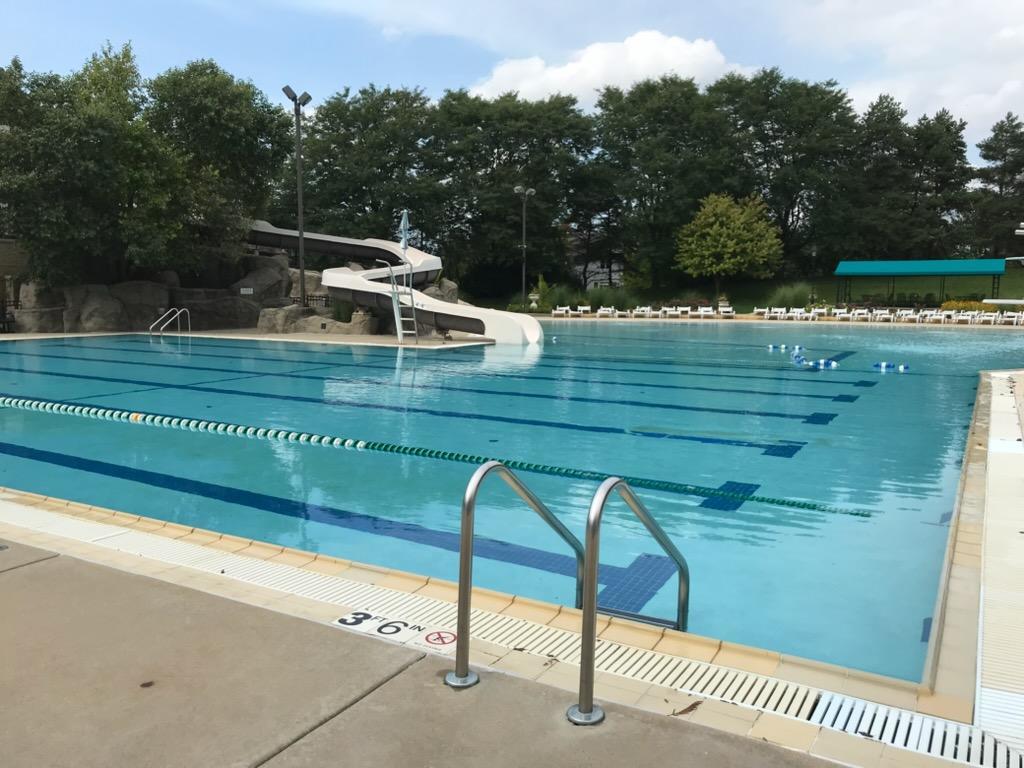 1239 Thackery Court, Naperville, IL 60564