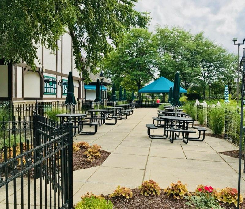 1239 Thackery Court, Naperville, IL 60564