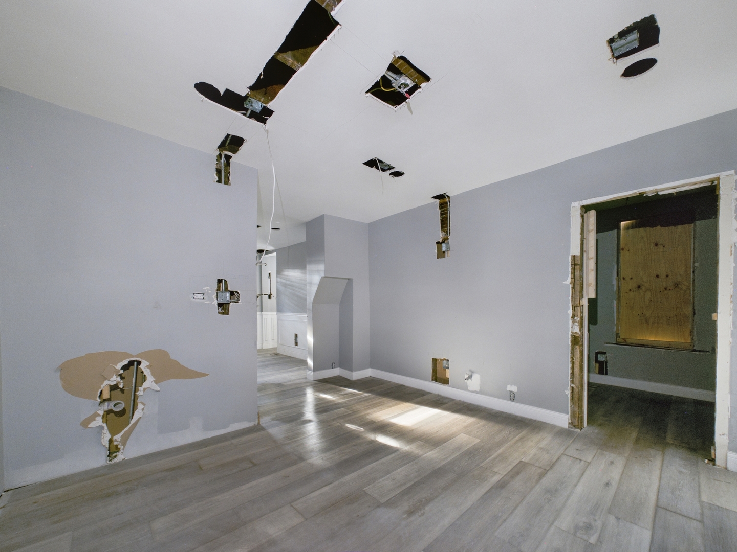 8747 S Escanaba Avenue, Chicago, IL 60617