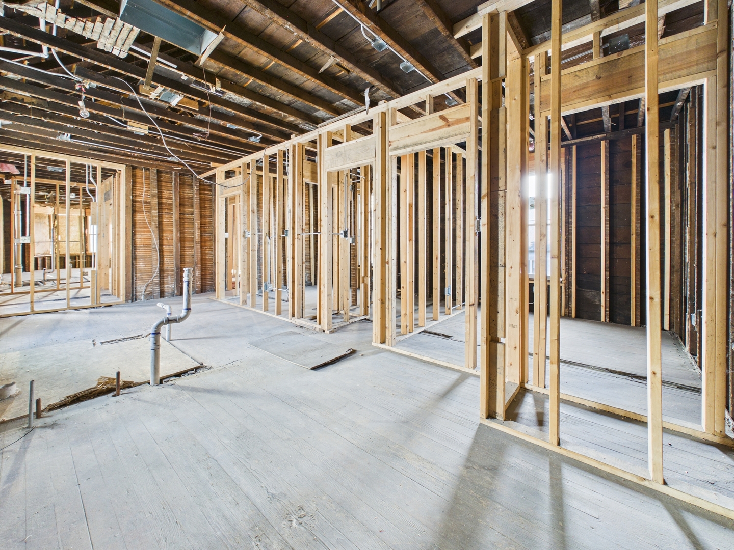 8747 S Escanaba Avenue, Chicago, IL 60617