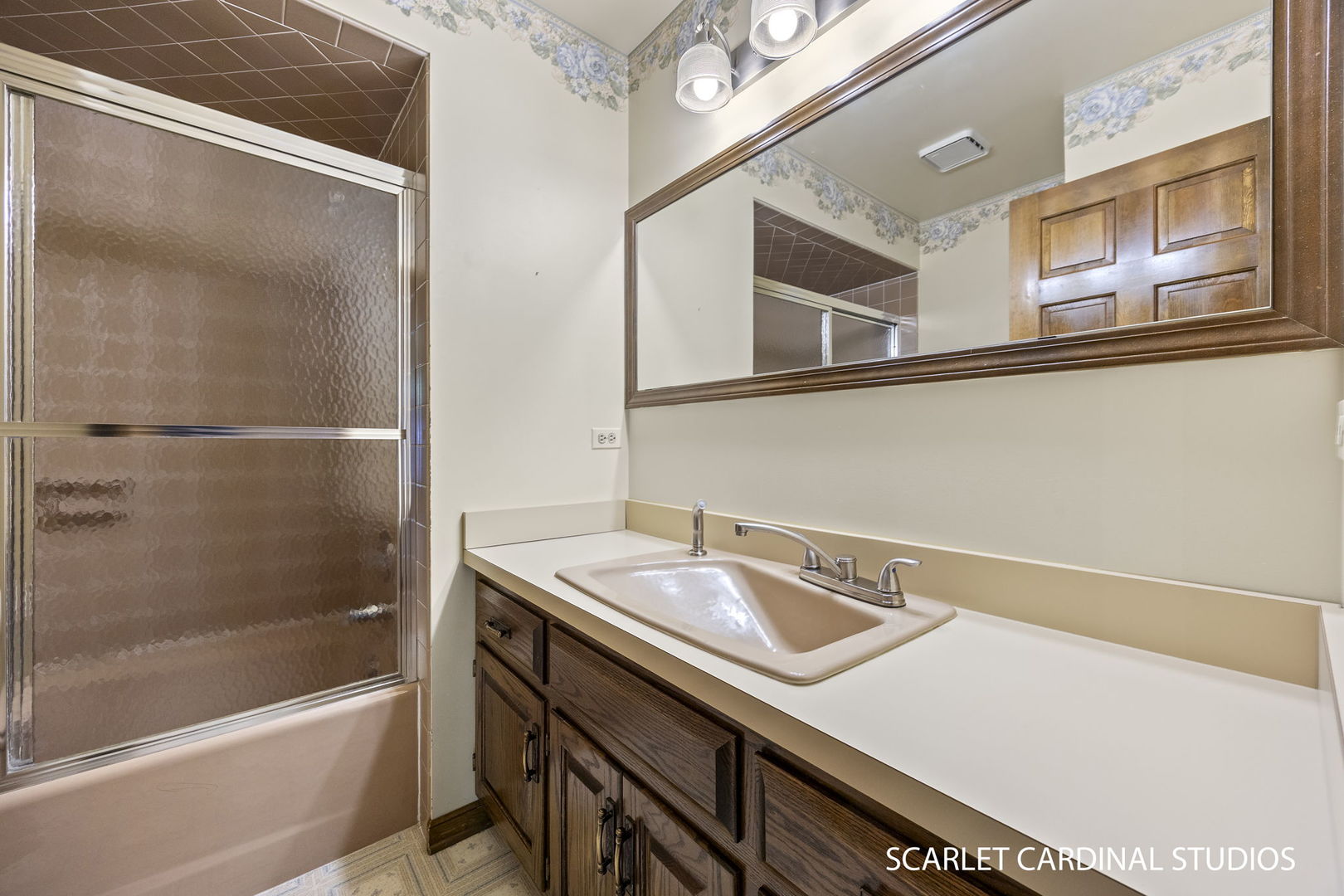 5S440 Beau Bien Boulevard, Naperville, IL 60540