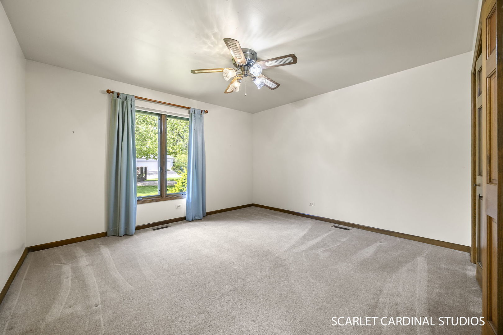 5S440 Beau Bien Boulevard, Naperville, IL 60540