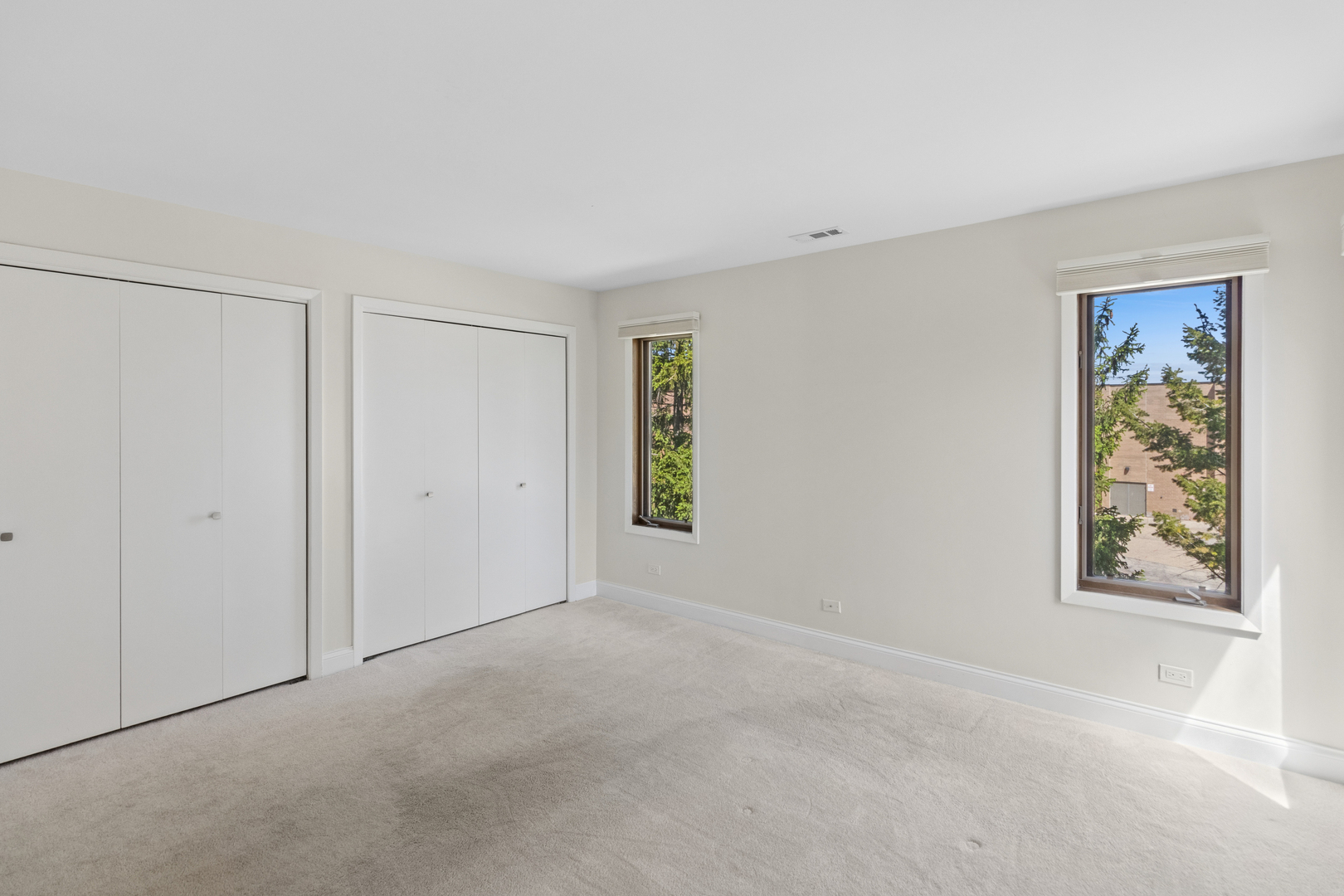 1659 N Belmont Court #1659, Arlington Heights, IL 60004
