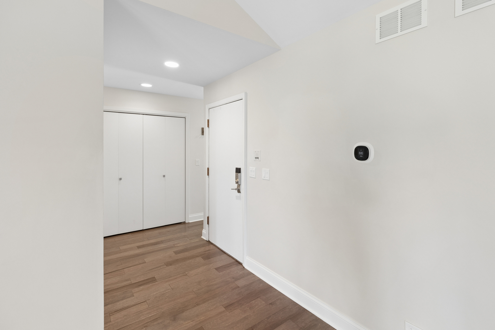 1659 N Belmont Court #1659, Arlington Heights, IL 60004