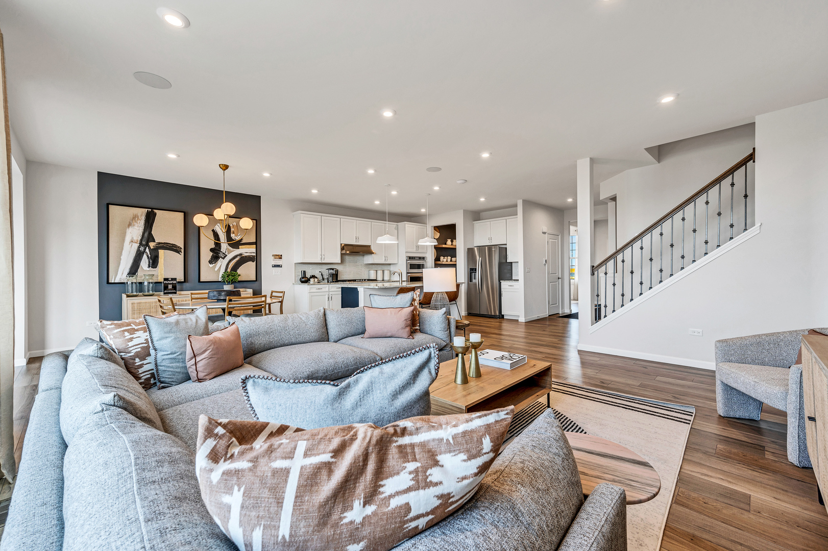 Bolingbrook, IL 60490