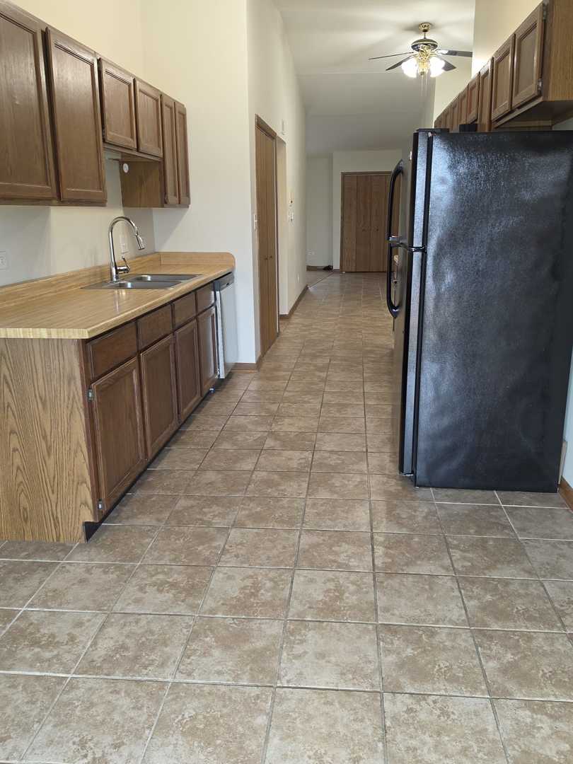 9950 Treetop Drive #340S, Orland Park, IL 60462