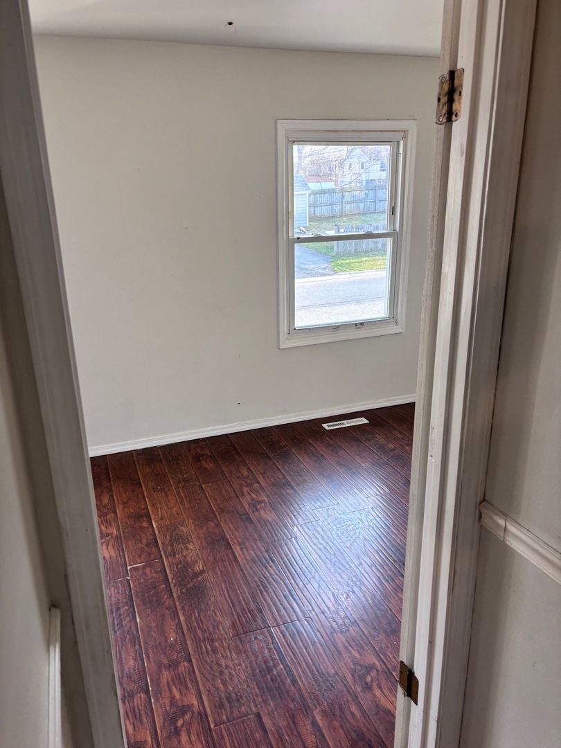 224 Heather Terrace, Round Lake Beach, IL 60073