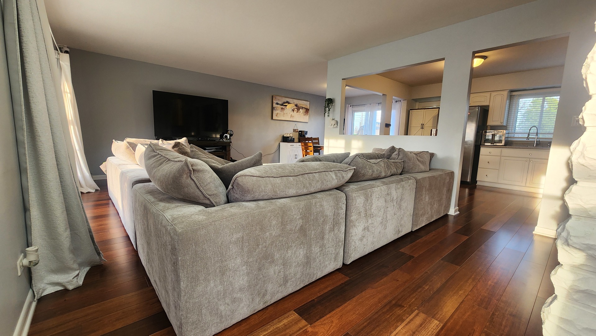 843 S School Street, Lombard, IL 60148