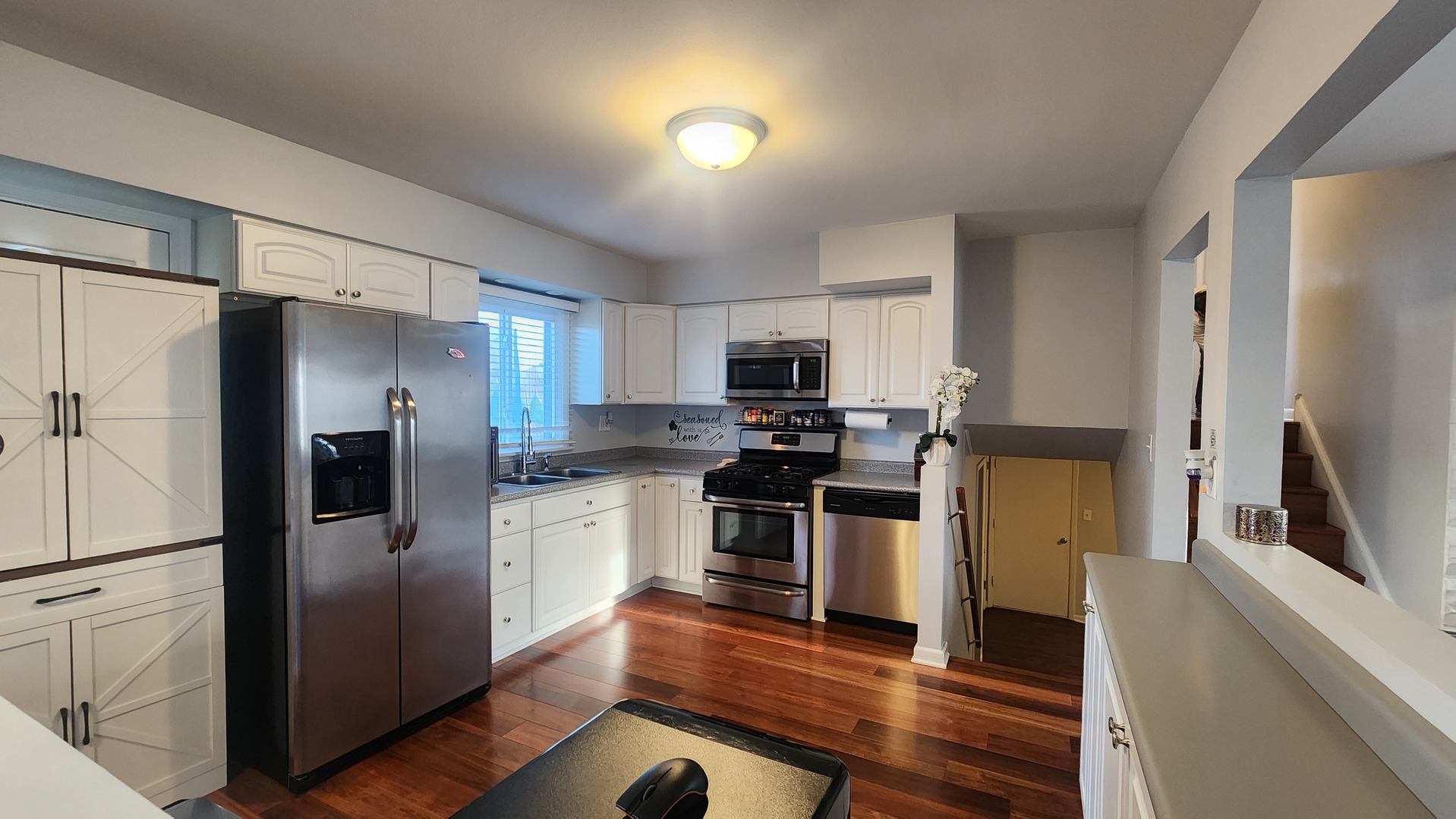 843 S School Street, Lombard, IL 60148