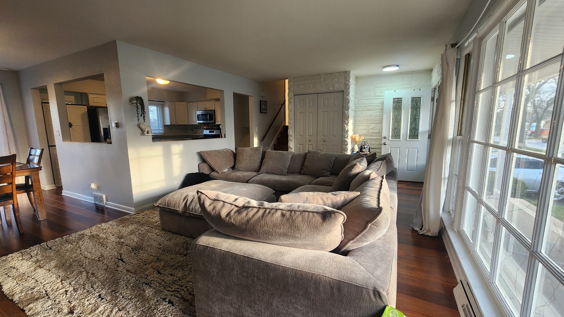 843 S School Street, Lombard, IL 60148