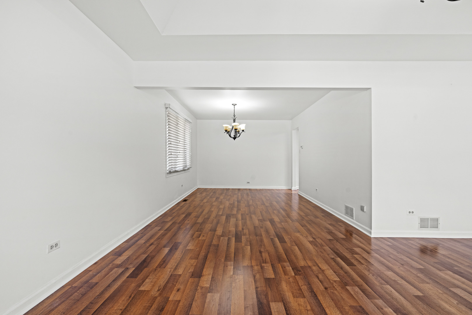 16527 Orange Avenue, Orland Park, IL 60467