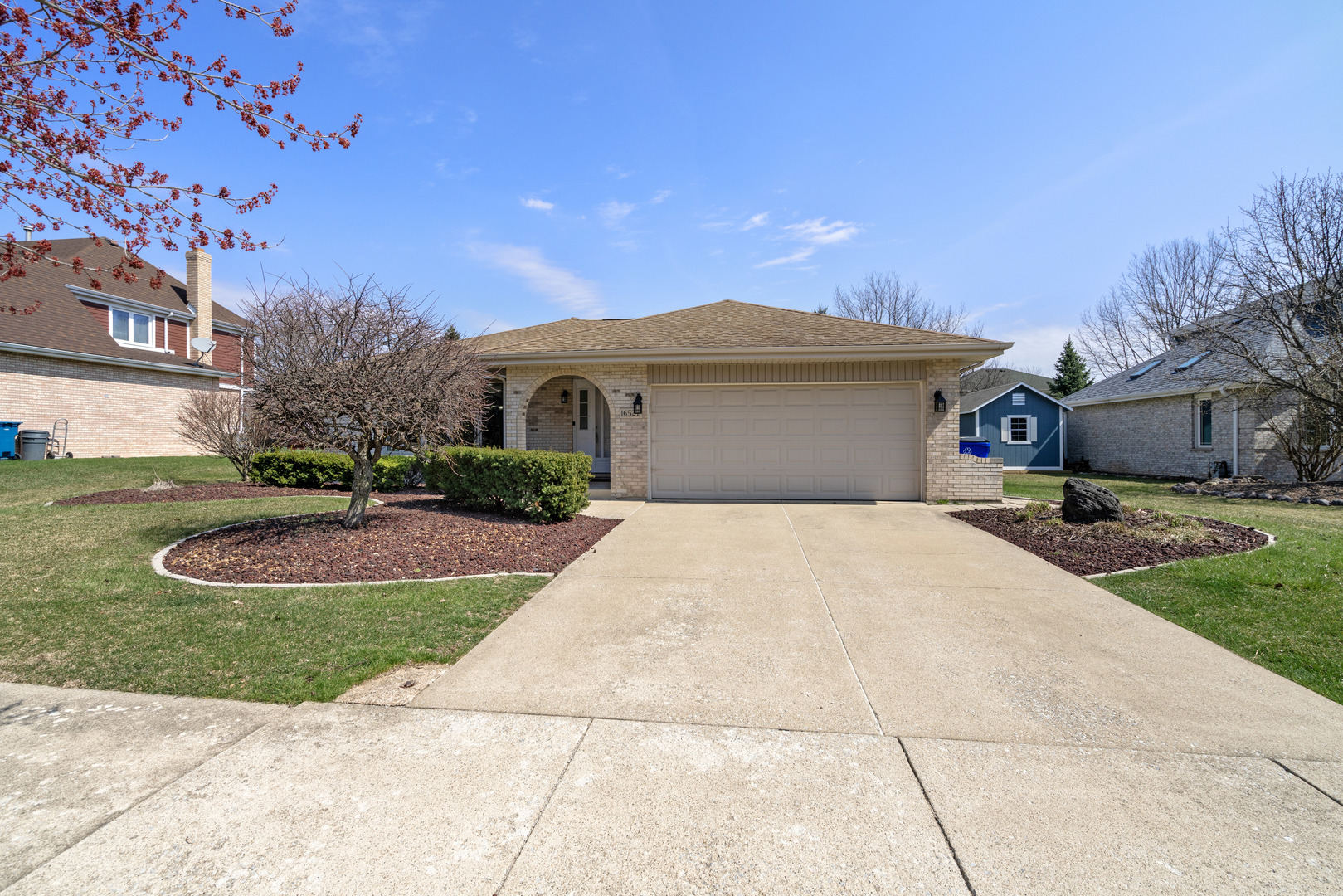 16527 Orange Avenue, Orland Park, IL 60467