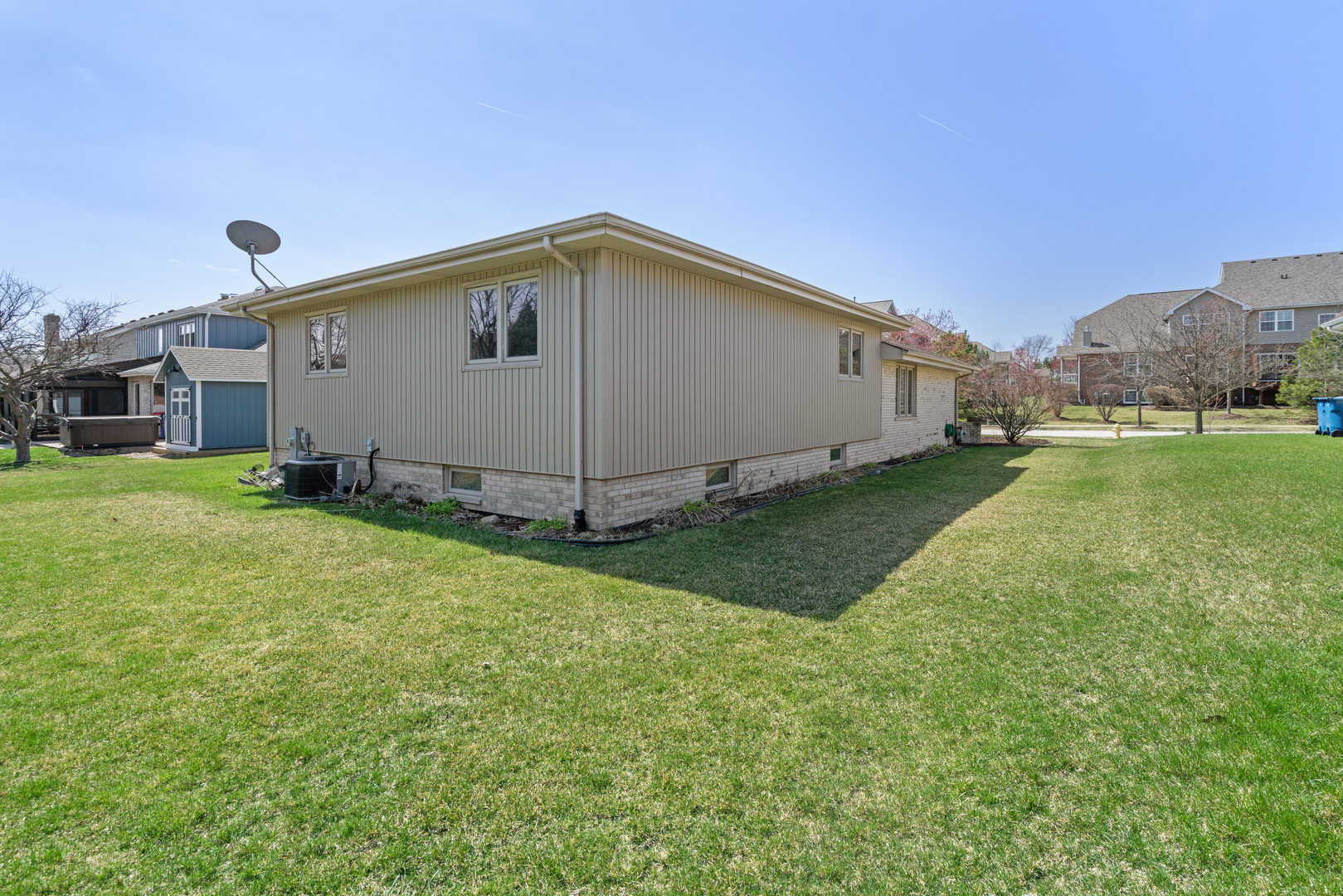 16527 Orange Avenue, Orland Park, IL 60467