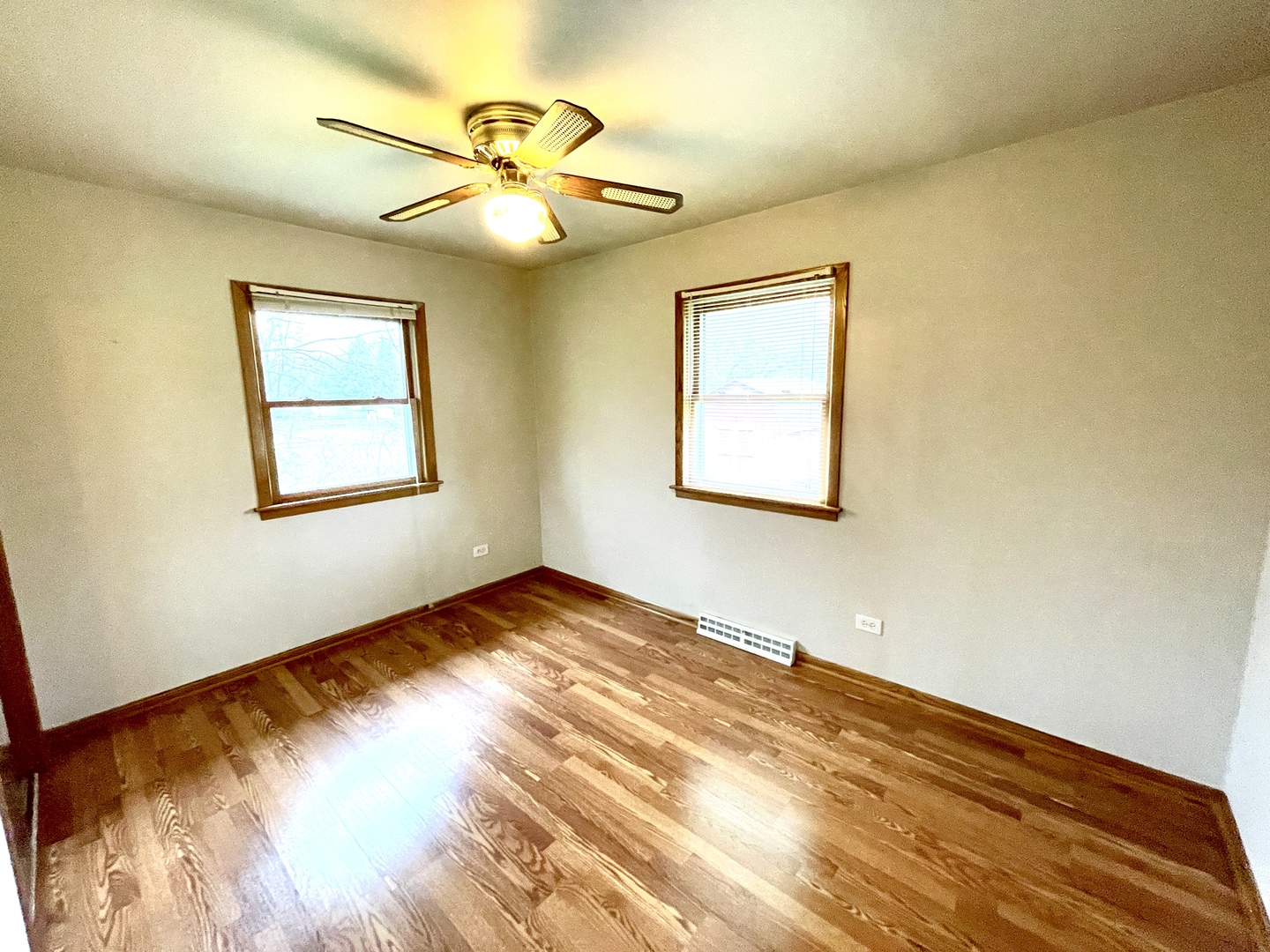 38w480 McDonald Road, Elgin, IL 60124