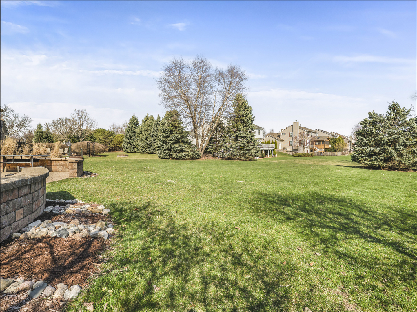3760 Bunker Hill Drive, Algonquin, IL 60102