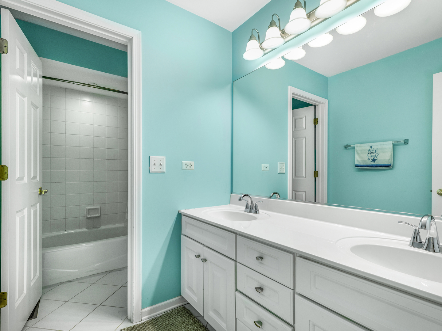 3760 Bunker Hill Drive, Algonquin, IL 60102