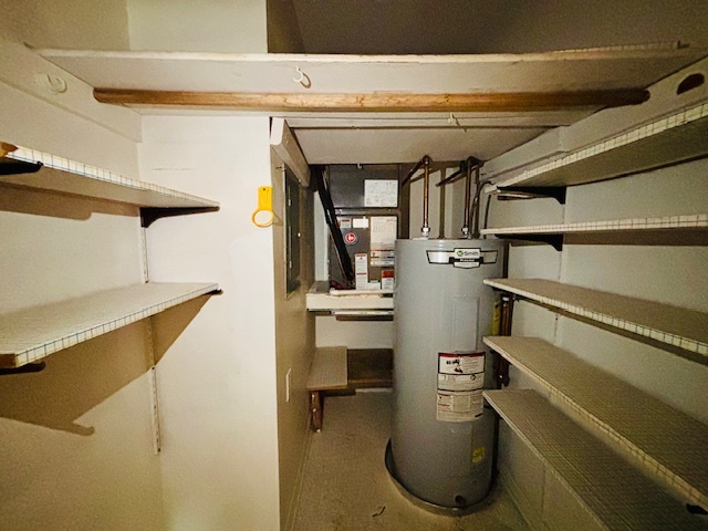 9700 Bianco Terrace #2D, Des Plaines, IL 60016