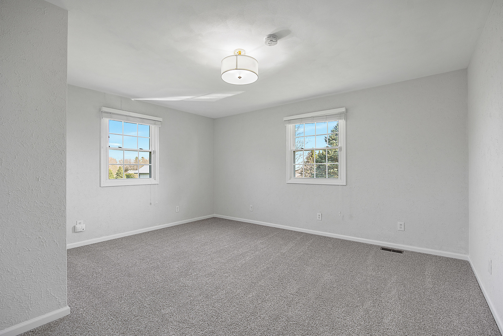 18788 US 150 Highway, Bloomington, IL 61705