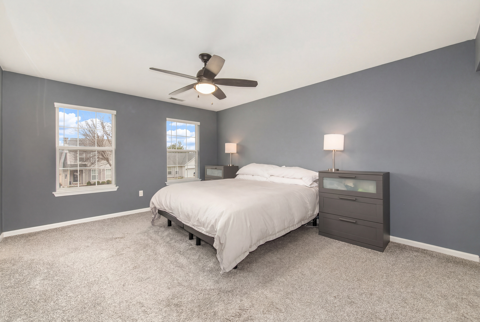 2043 Winchester Trail, Romeoville, IL 60446