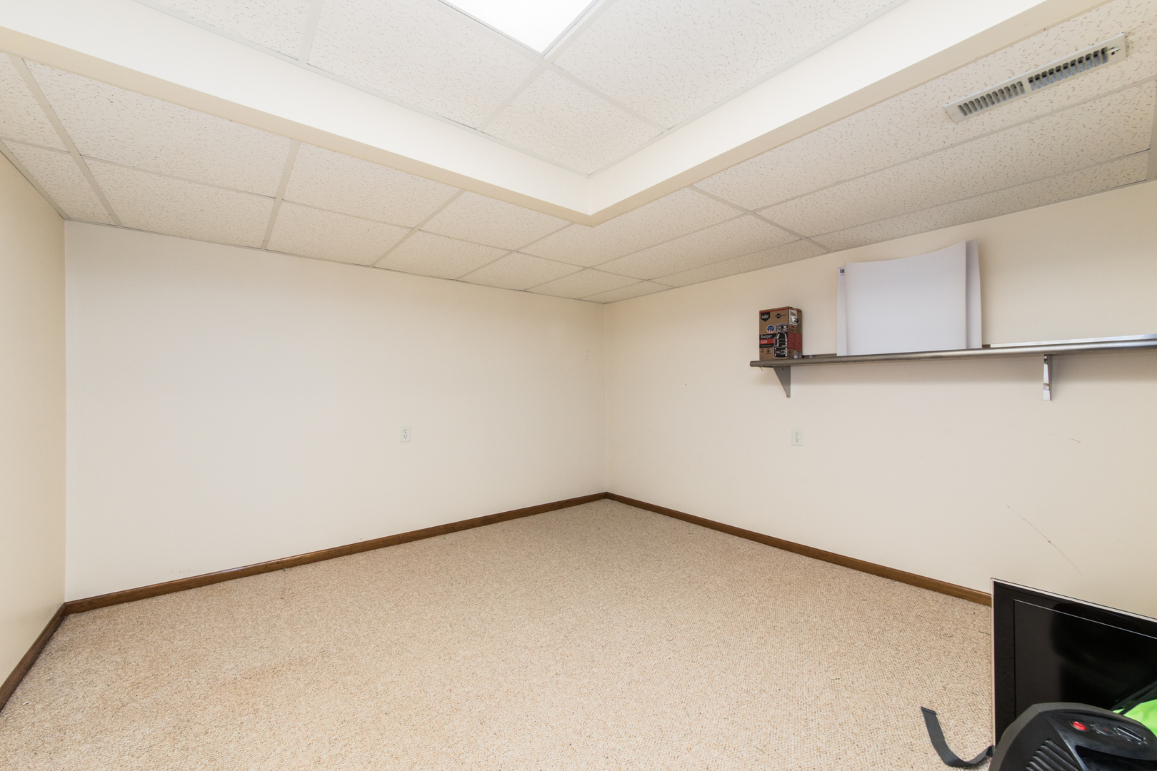 2043 Winchester Trail, Romeoville, IL 60446