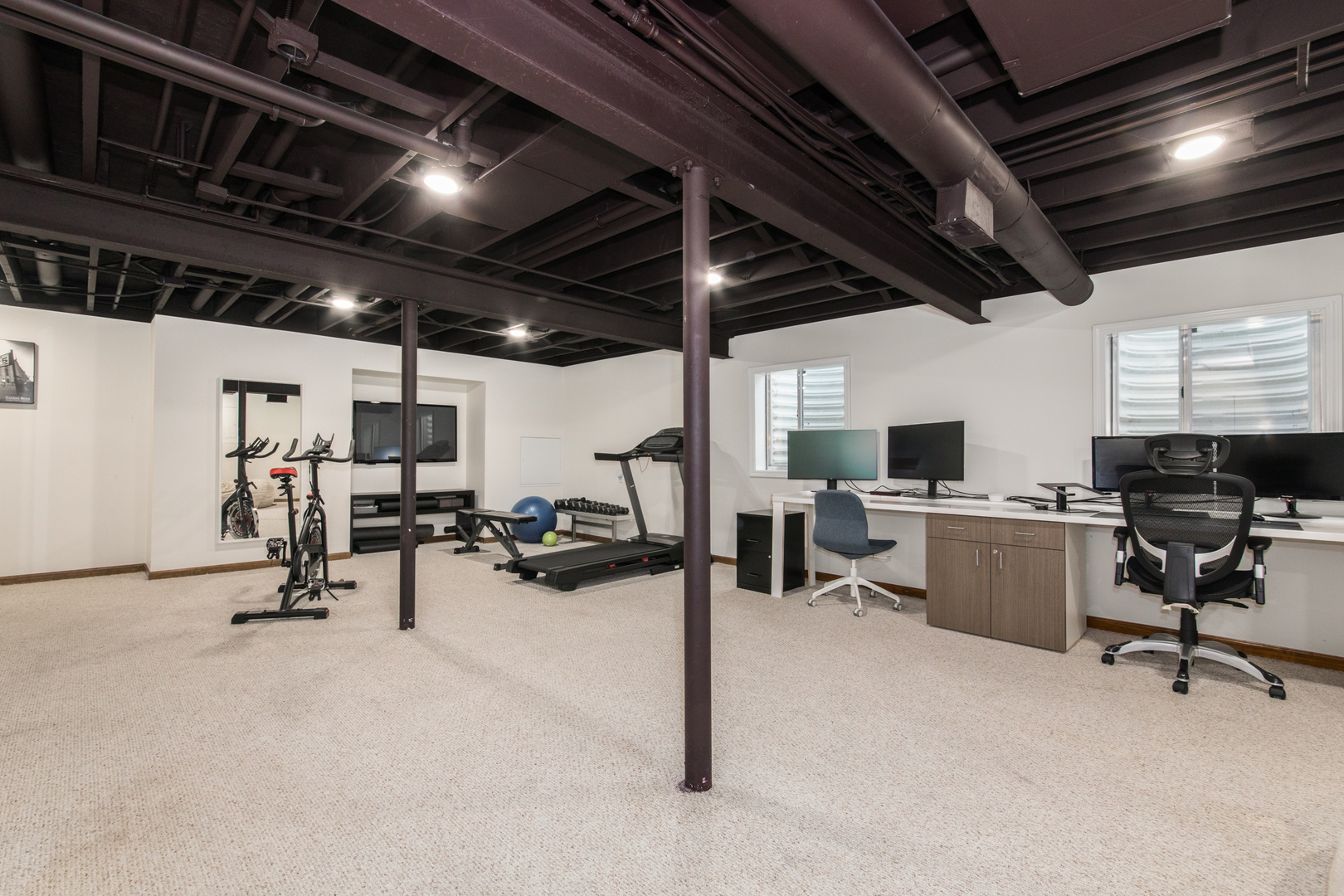 2043 Winchester Trail, Romeoville, IL 60446