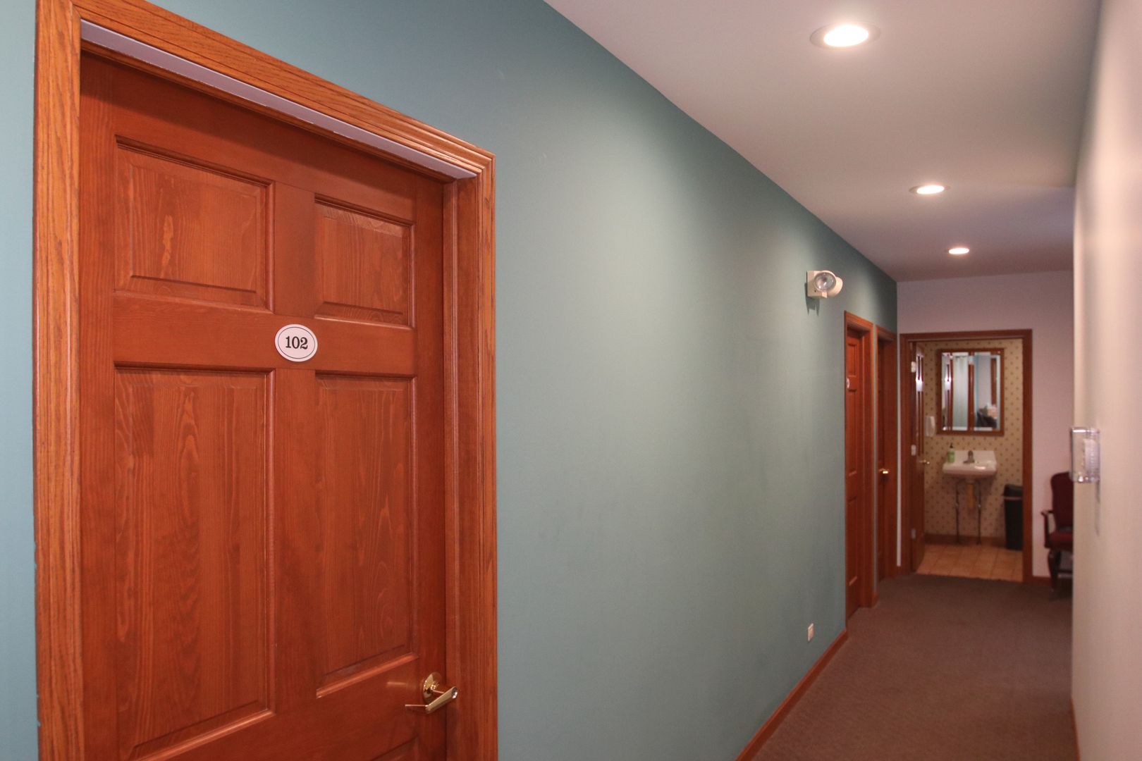 34 W Grand Avenue #102, Fox Lake, IL 60020