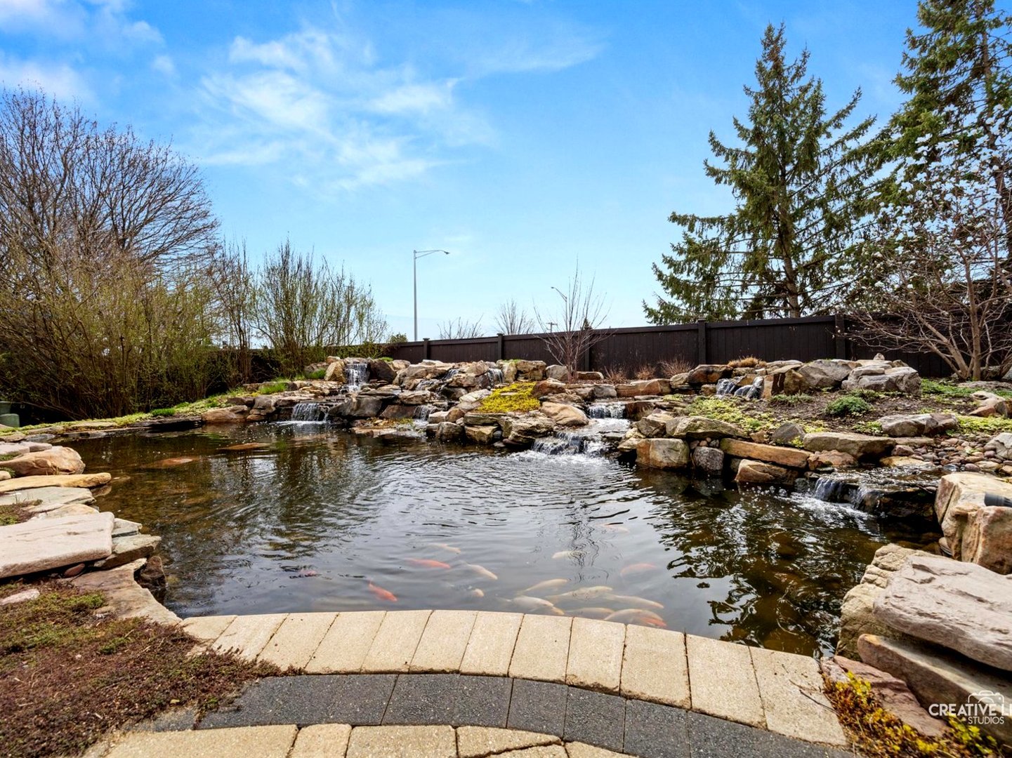 1524 W Mooseheart Road, North Aurora, IL 60542