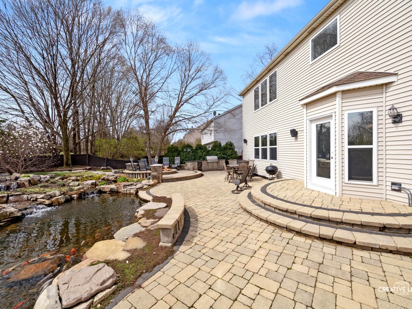 1524 W Mooseheart Road, North Aurora, IL 60542