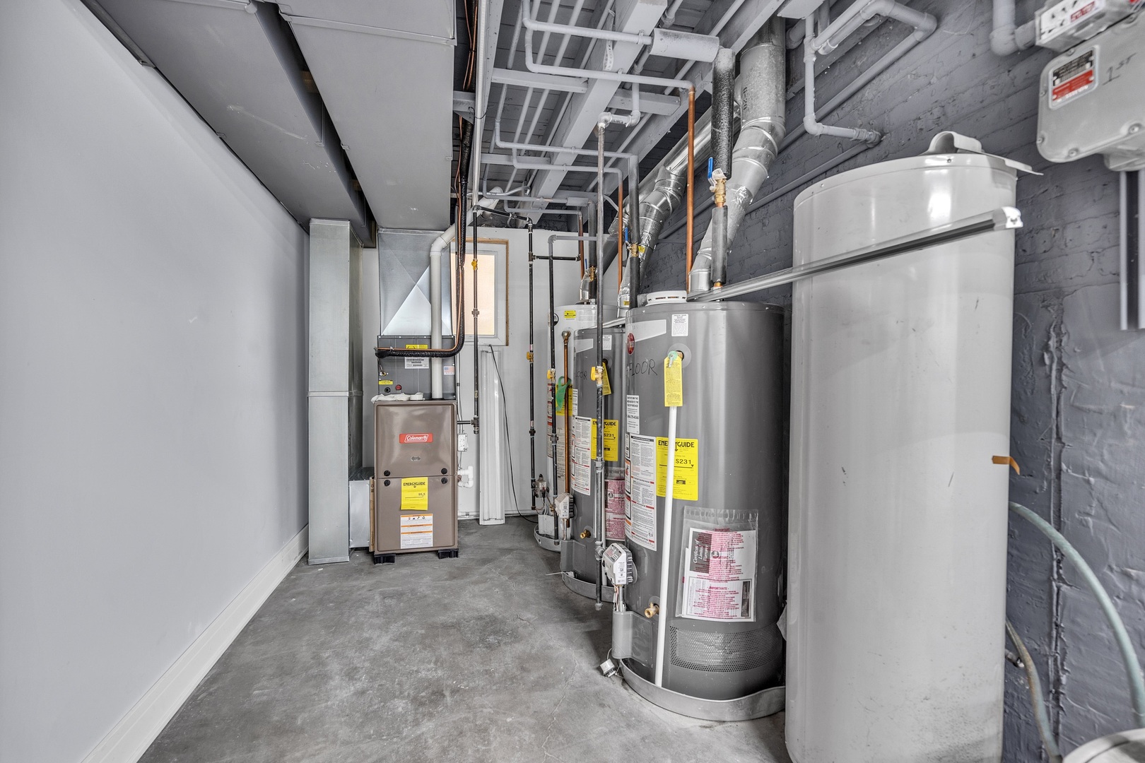 2424 W Hollywood Avenue #3, Chicago, IL 60659