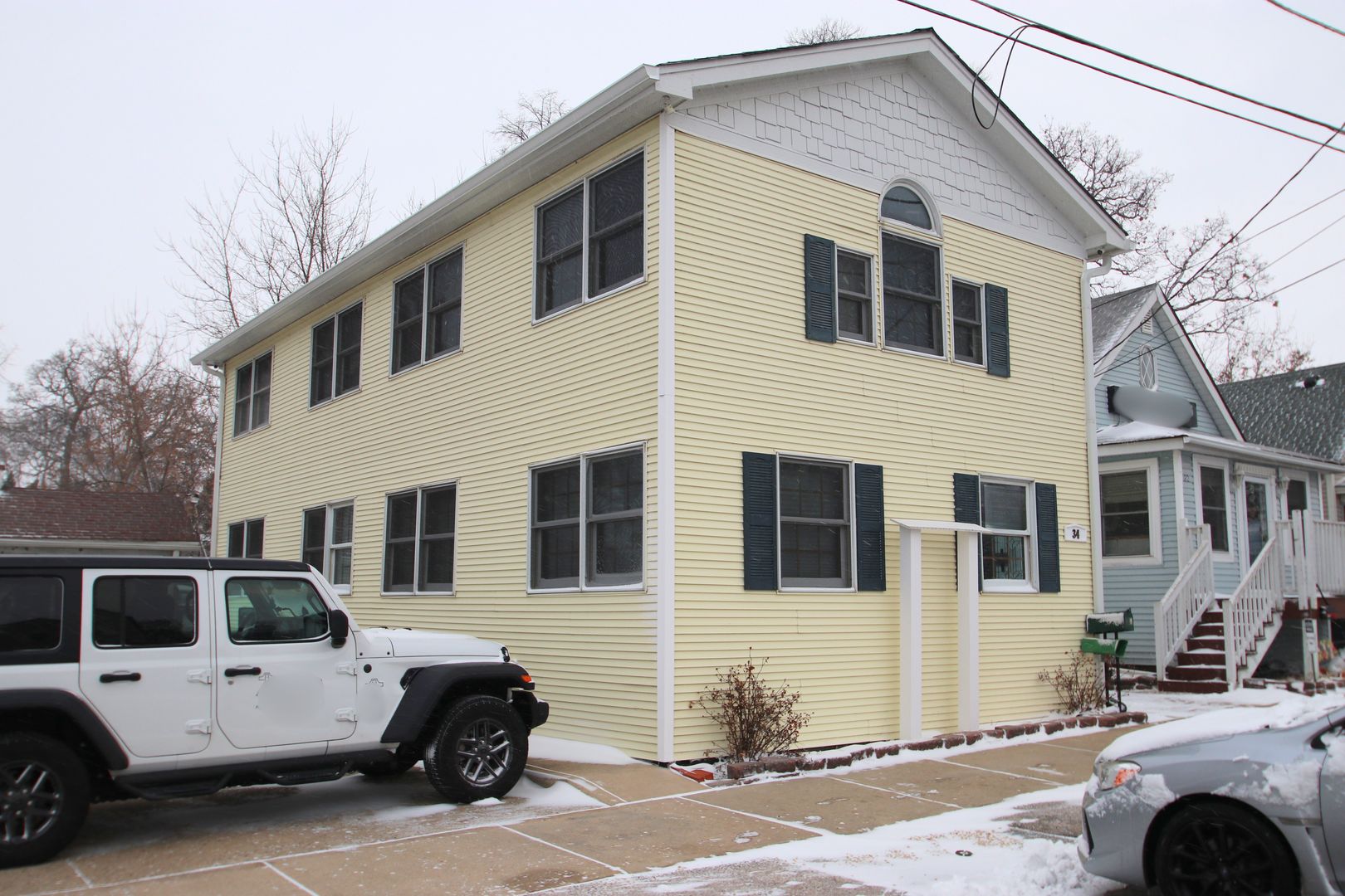 34 W Grand Avenue #203, Fox Lake, IL 60020