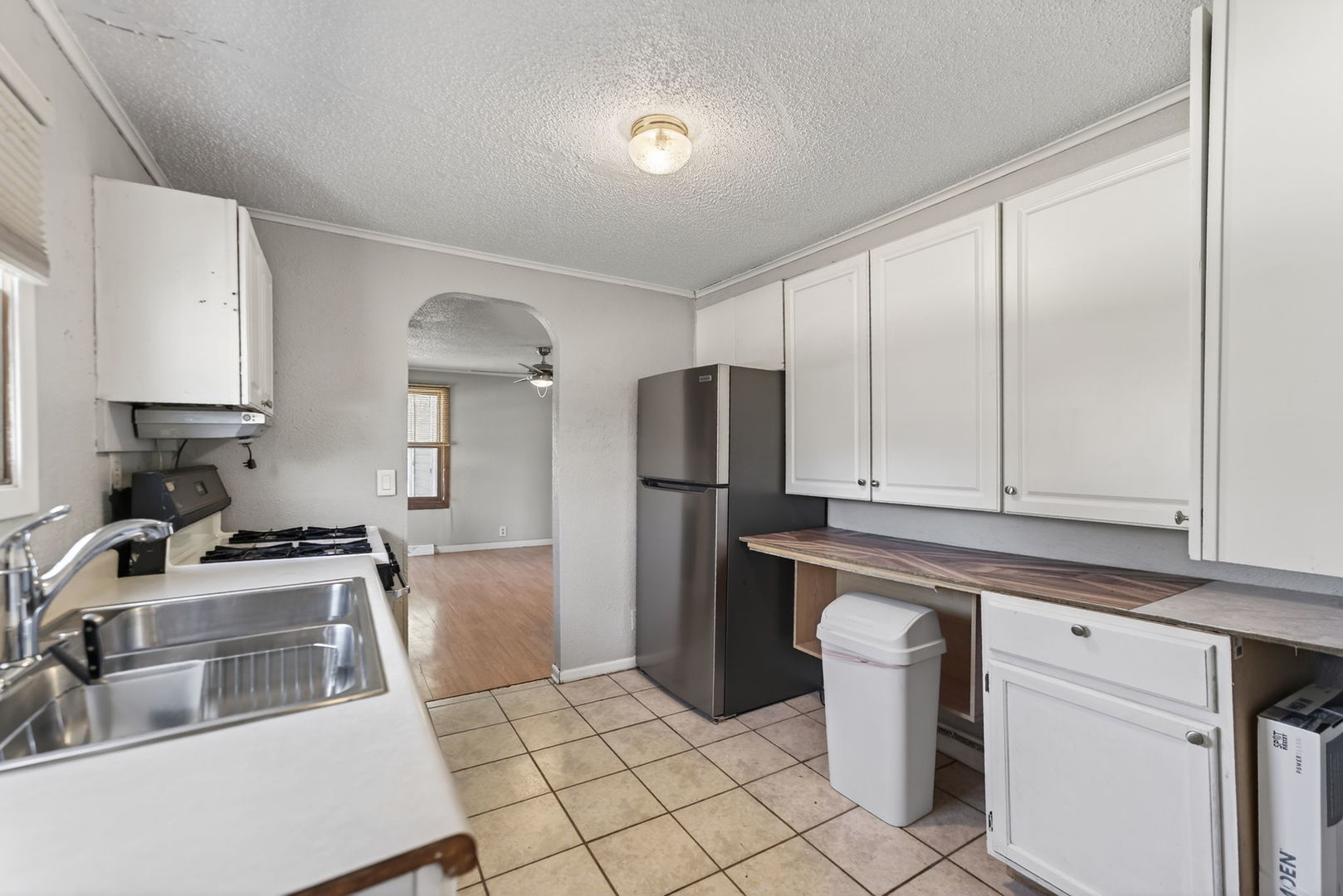 26203 W Grand Avenue, Ingleside, IL 60041