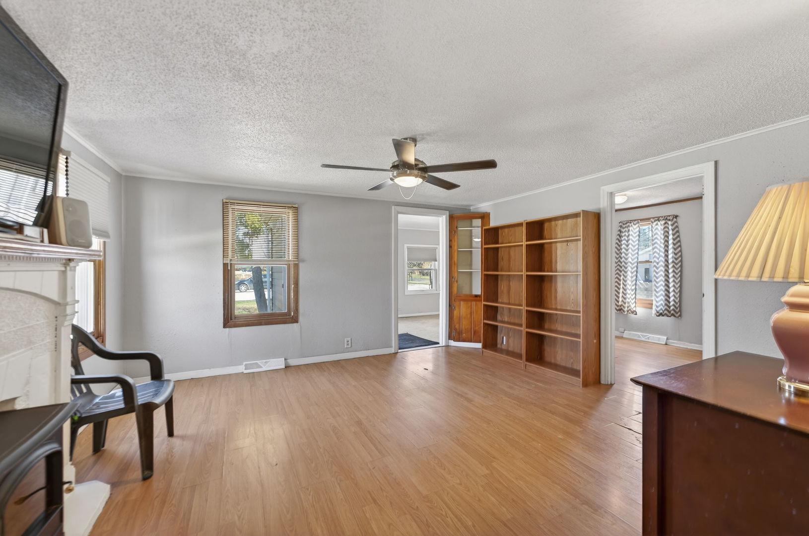 26203 W Grand Avenue, Ingleside, IL 60041