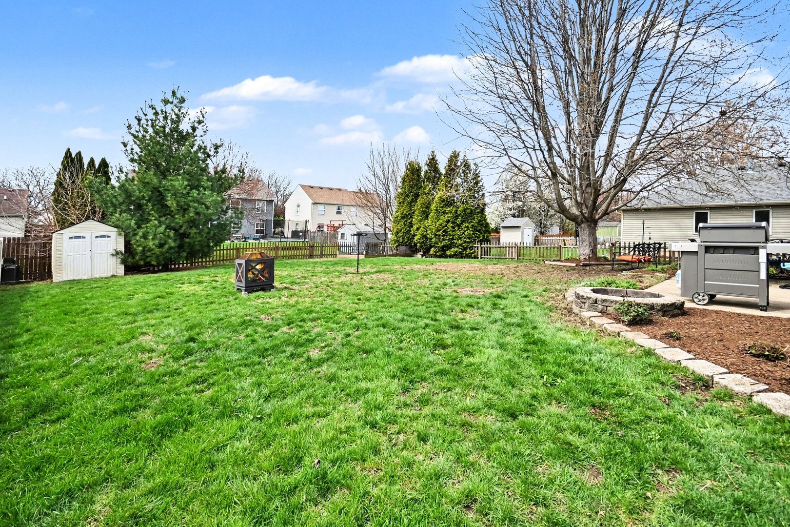 112 Seton Creek Drive, Oswego, IL 60543