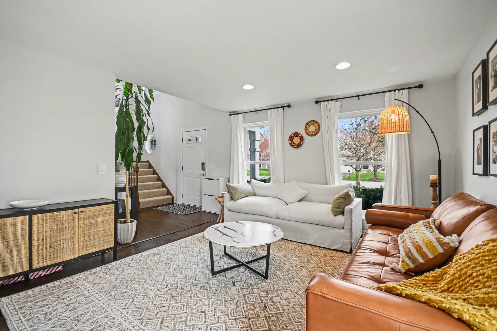 112 Seton Creek Drive, Oswego, IL 60543