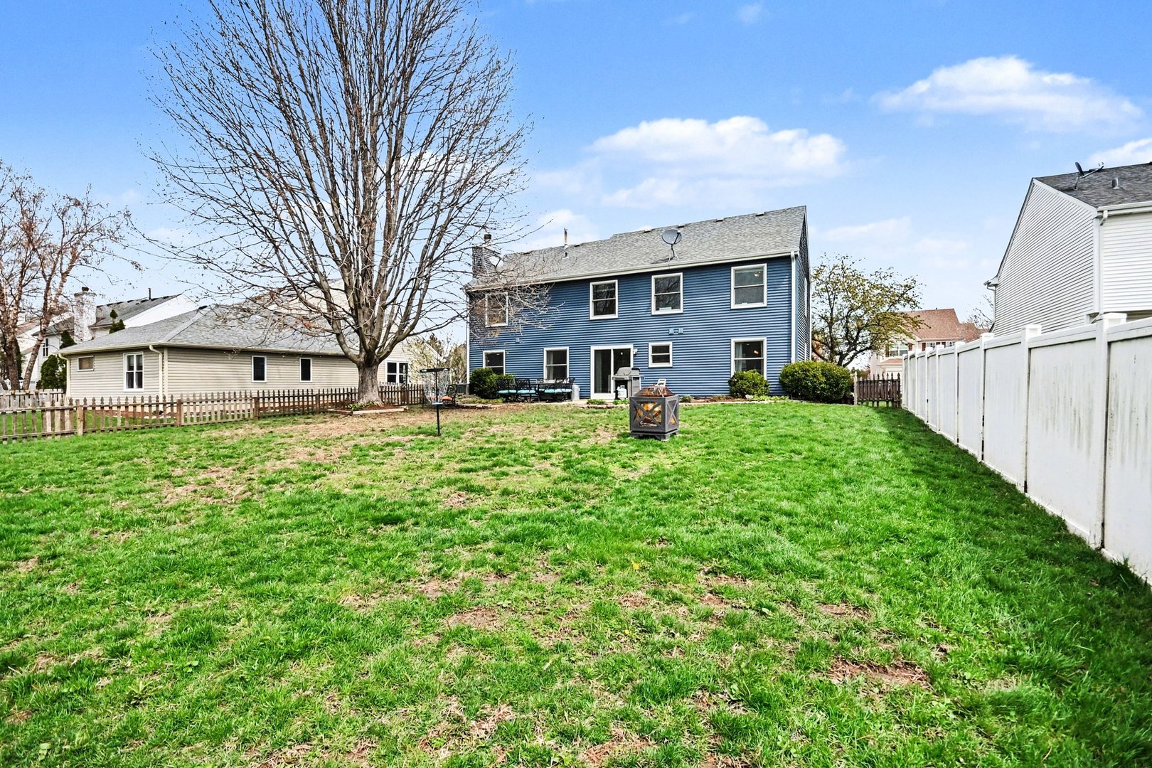 112 Seton Creek Drive, Oswego, IL 60543