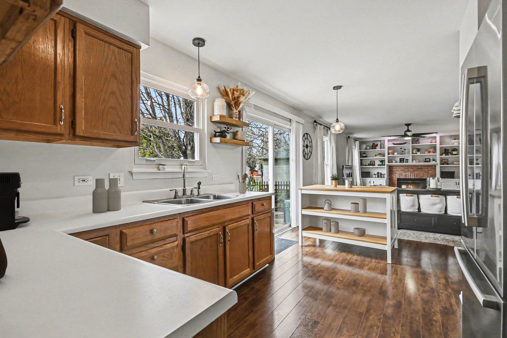 112 Seton Creek Drive, Oswego, IL 60543