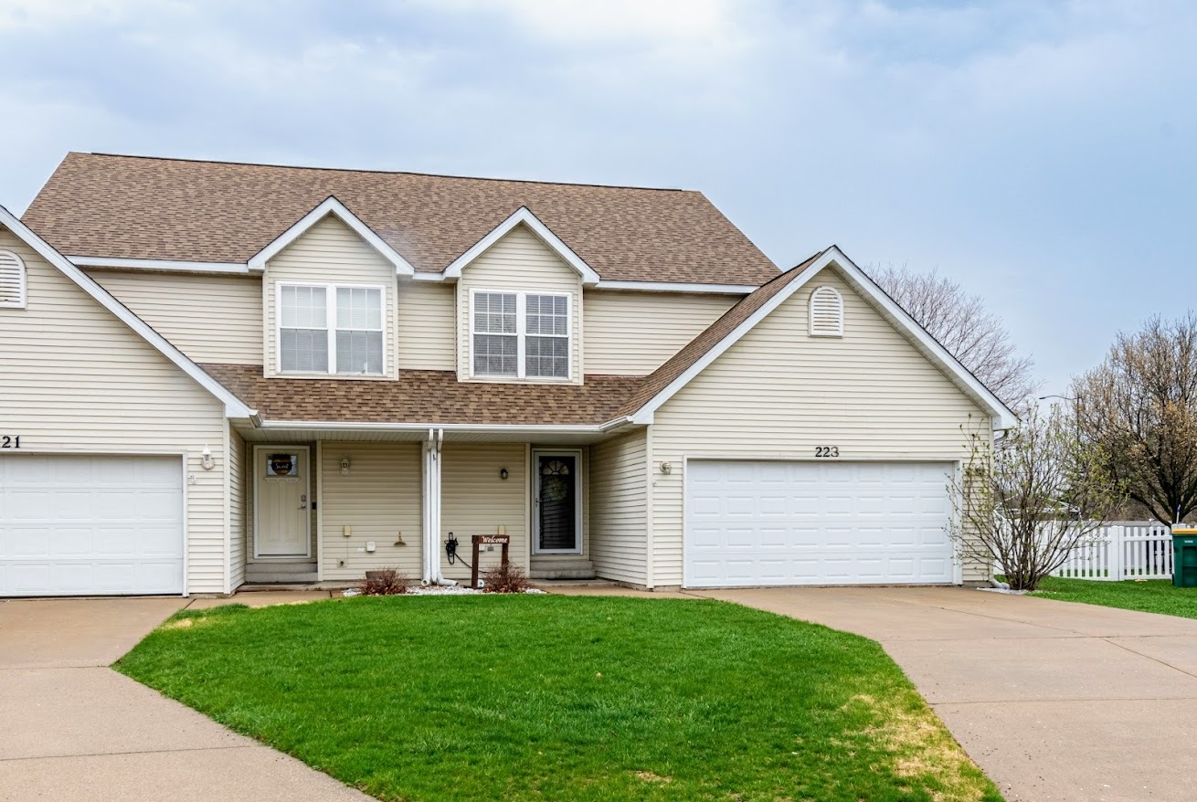 223 Huntington Court, Shorewood, IL 60404