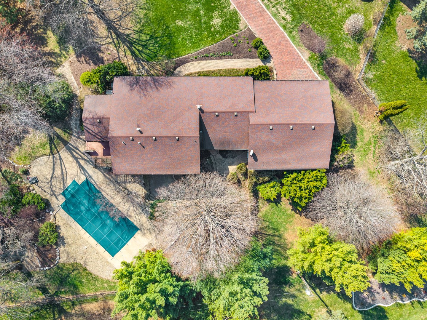 19042 Whisper Lane, Bloomington, IL 61705