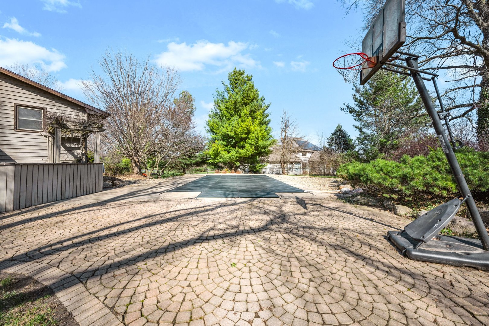 19042 Whisper Lane, Bloomington, IL 61705