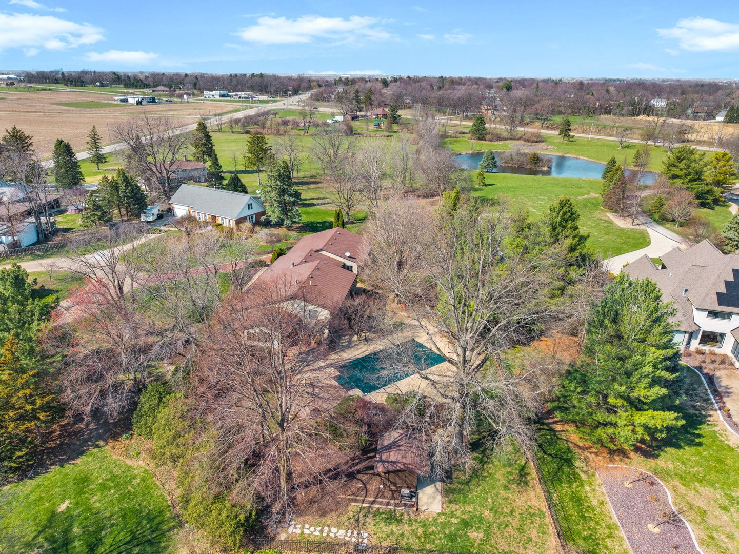 19042 Whisper Lane, Bloomington, IL 61705