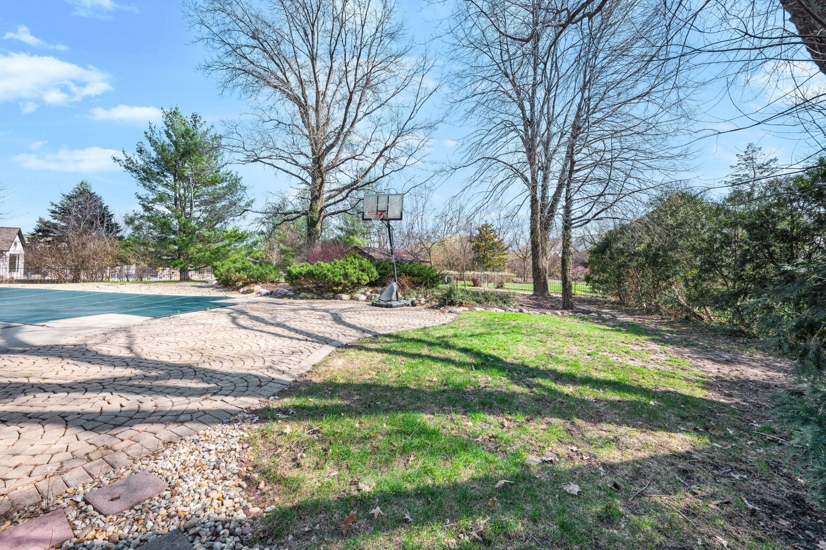 19042 Whisper Lane, Bloomington, IL 61705