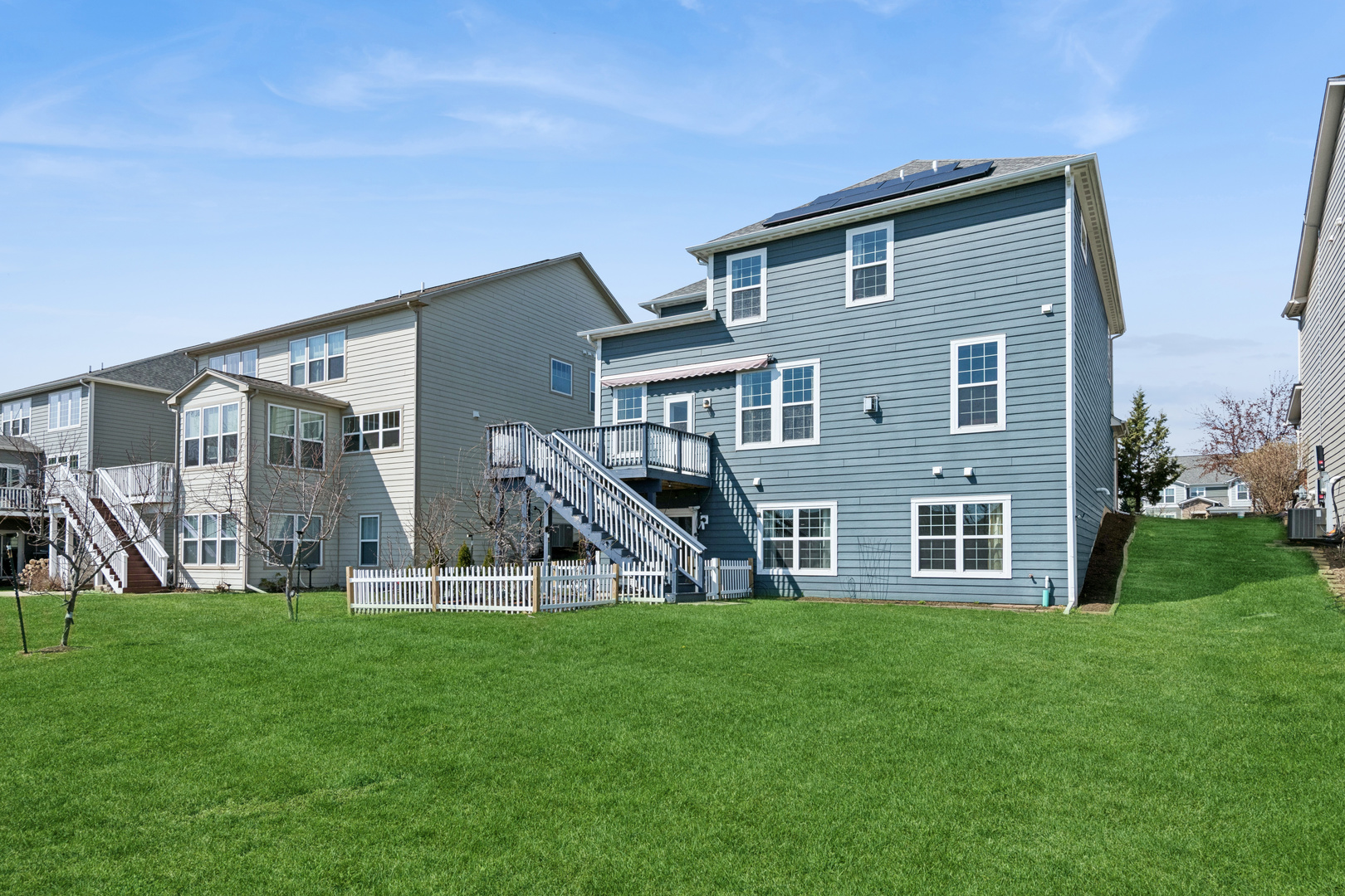 24 BEVERLY Lane, Hawthorn Woods, IL 60047