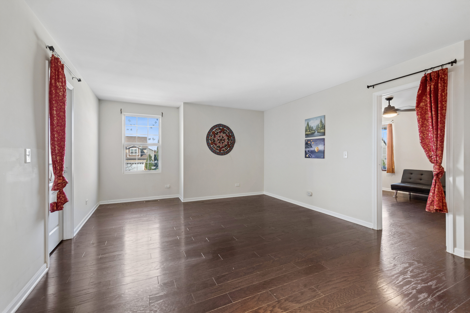 24 BEVERLY Lane, Hawthorn Woods, IL 60047