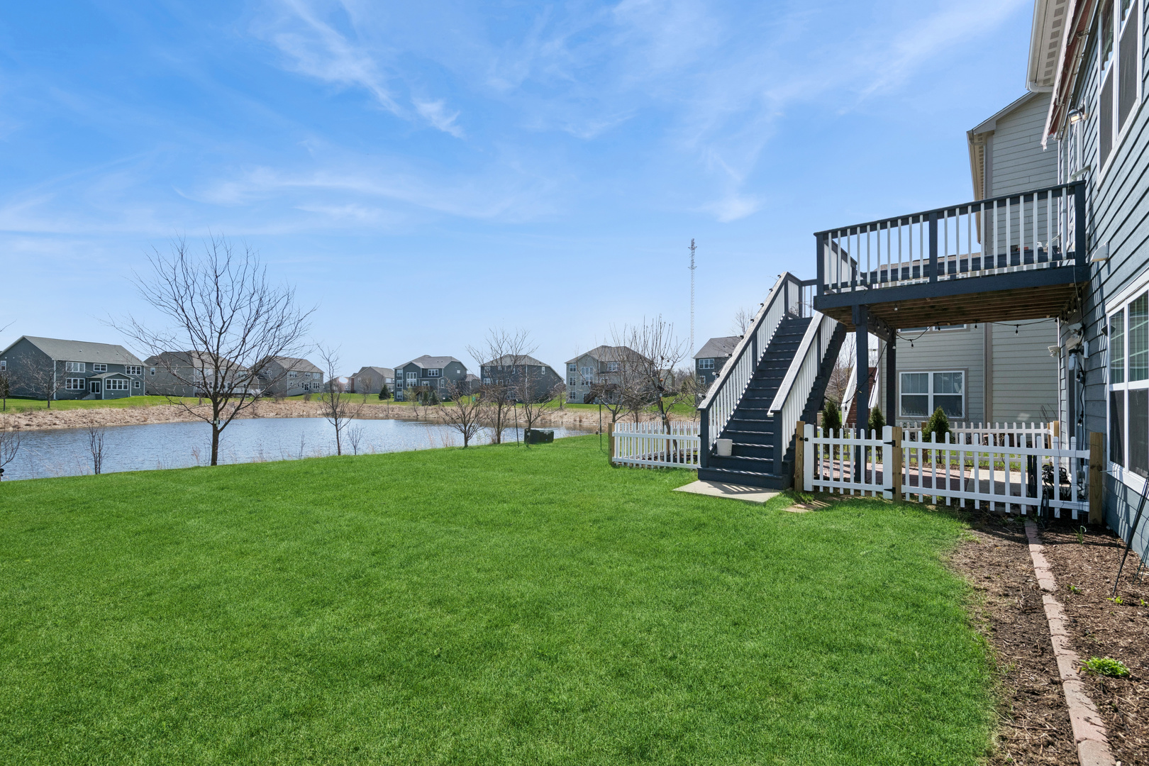 24 BEVERLY Lane, Hawthorn Woods, IL 60047