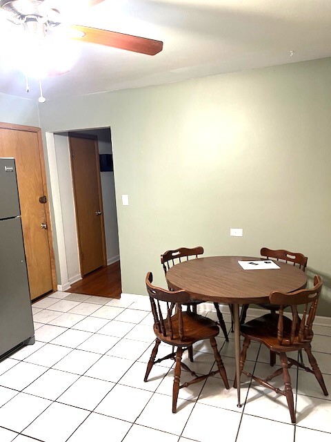 33 S Madison Avenue #1B, La Grange, IL 60525