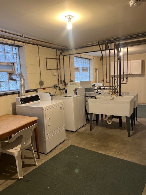 33 S Madison Avenue #1B, La Grange, IL 60525