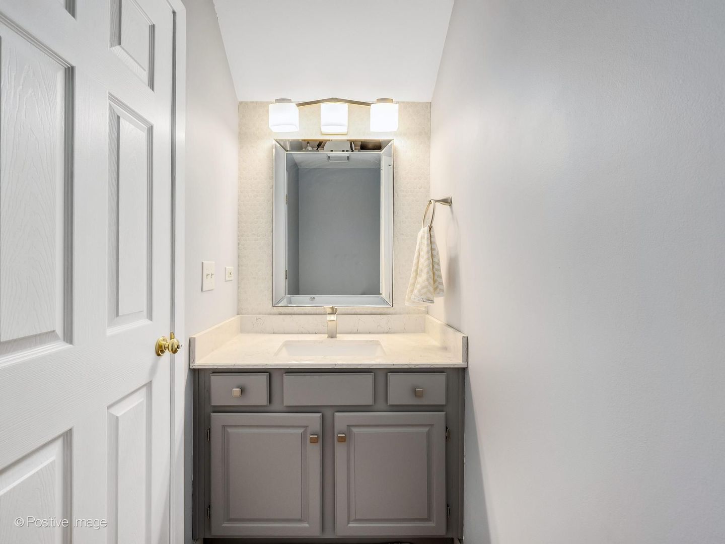 1106 E Wilson Avenue, Lombard, IL 60148