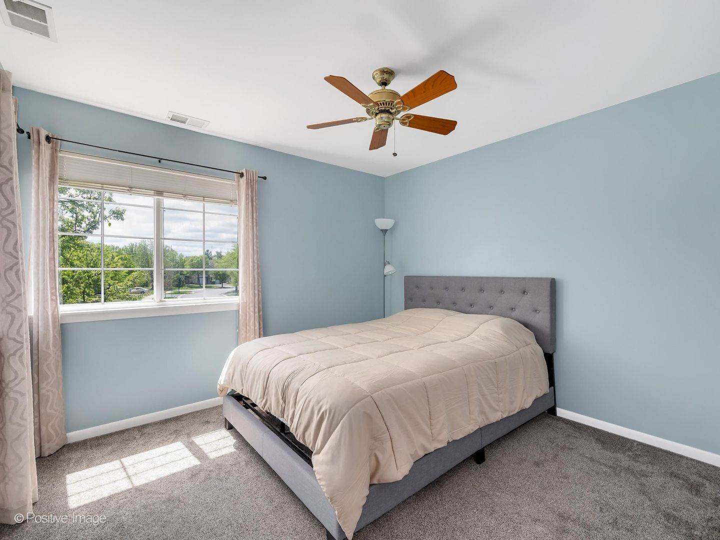 1106 E Wilson Avenue, Lombard, IL 60148