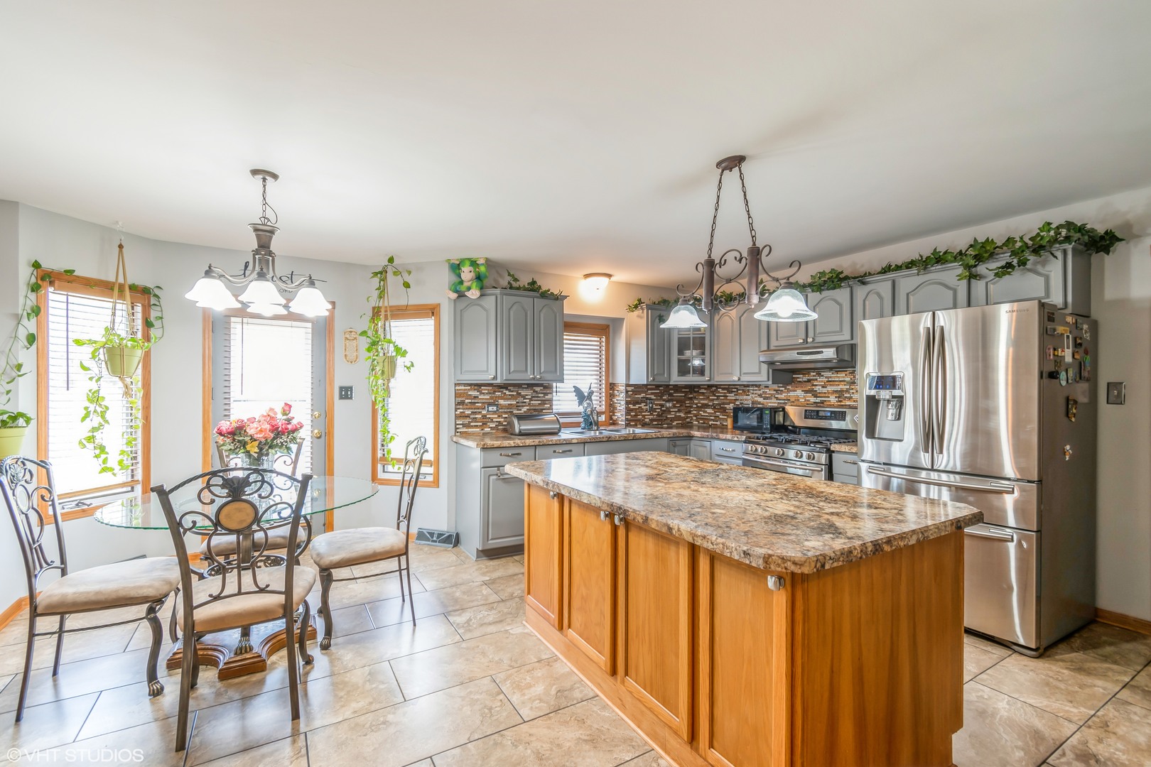 17406 Lathrop Avenue, Hazel Crest, IL 60429