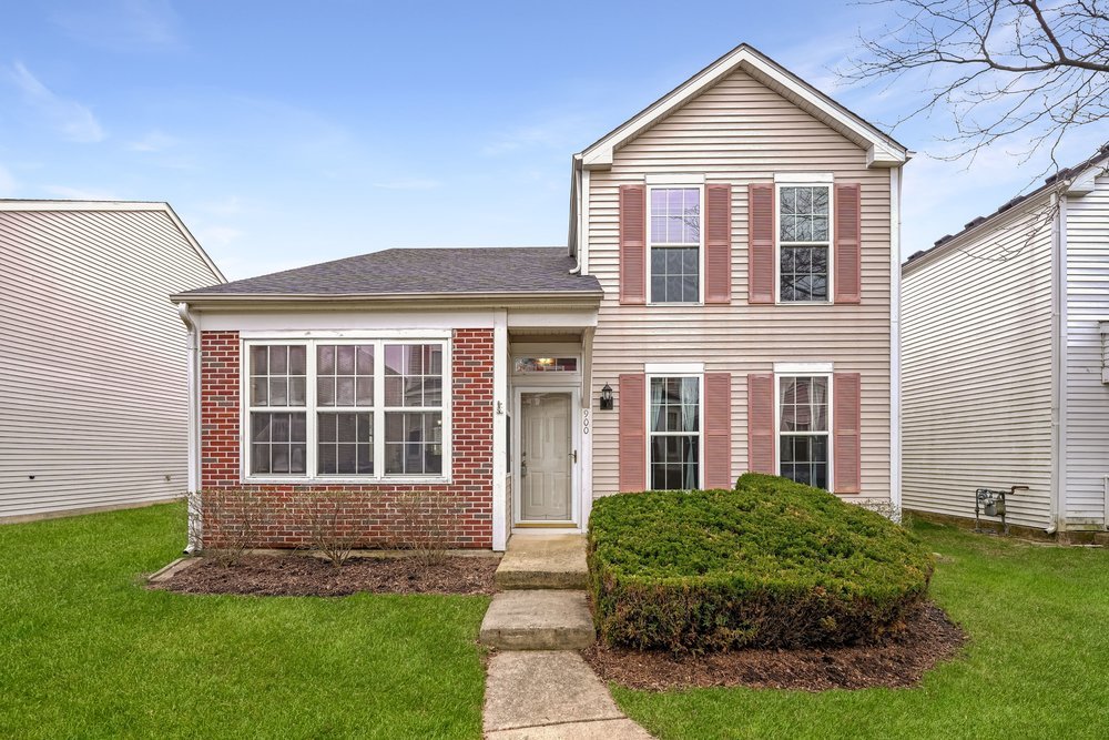 900 Symphony Drive, Aurora, IL 60504